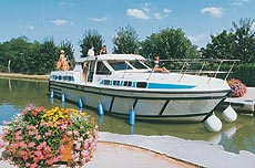 Hausboot barrierefrei rollstuhlgerecht Familie fhrerscheinfrei Frankreich